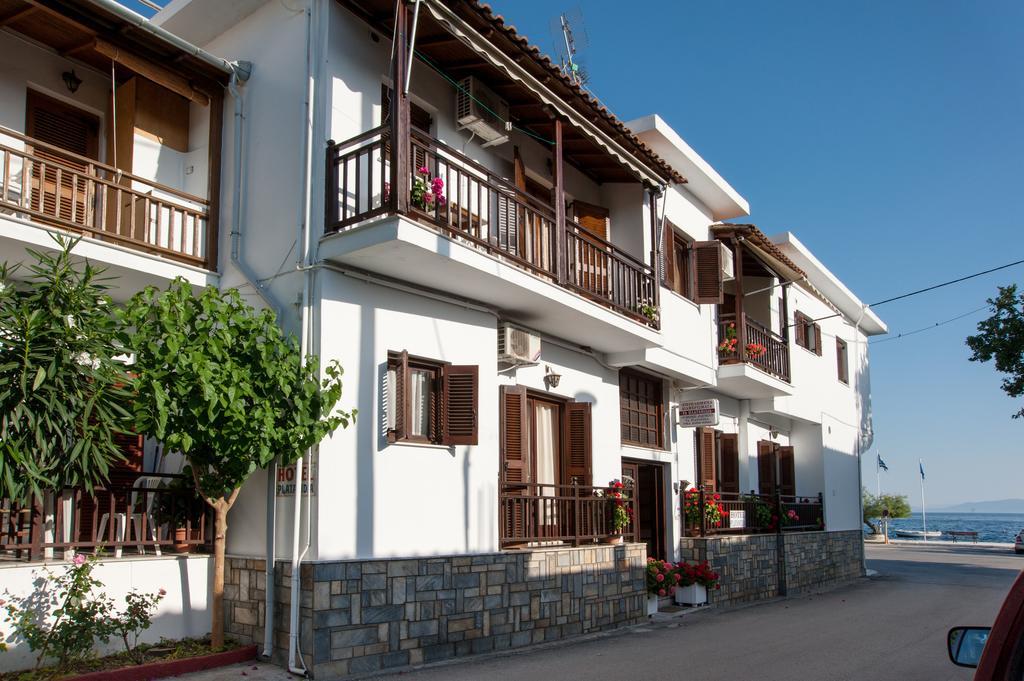 Hotel Platanidia Екстер'єр фото